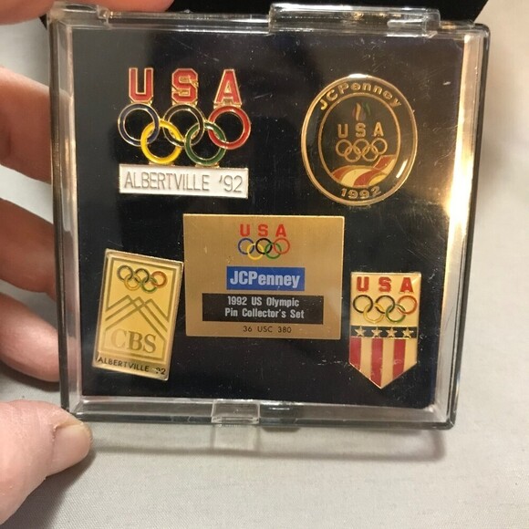 Vintage JCPenney 1992 Albertville Olympics Collector’s Pin Set in Case - Picture 2 of 3
